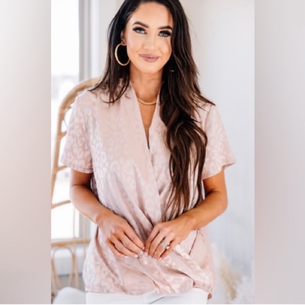 Vici Light Blush Wrap Short Sleeve Top